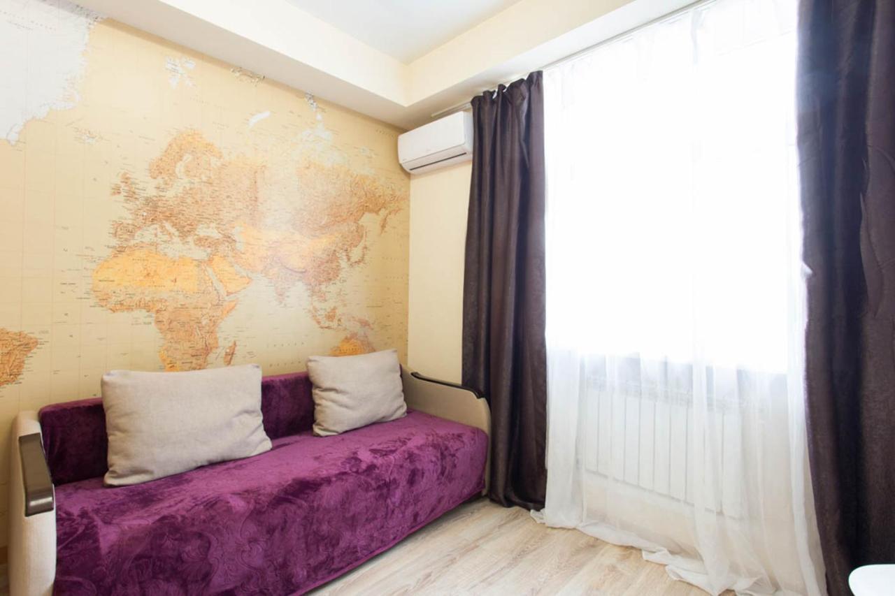 New Studio In The Center - Korolenka Str. 25/62 Apartment คาร์คิฟ ภายนอก รูปภาพ